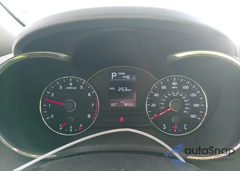 2017 Kia Forte Lx z USA, uszkodzony, nr VIN 3KPFK4A77HE139553